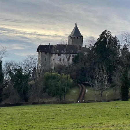 Chez Maya Blonay